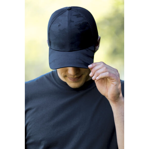 NEW ERA® TONAL CAMO STRETCH TECH MESH CAP Thumbnail